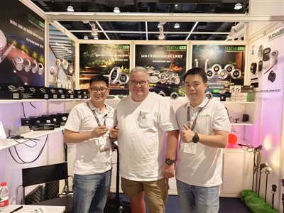 Donec mensuris lux tondere